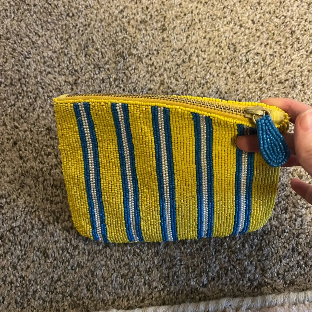 Anthropologie Fiona Beaded Tomato Pouch - Picture 5 of 7